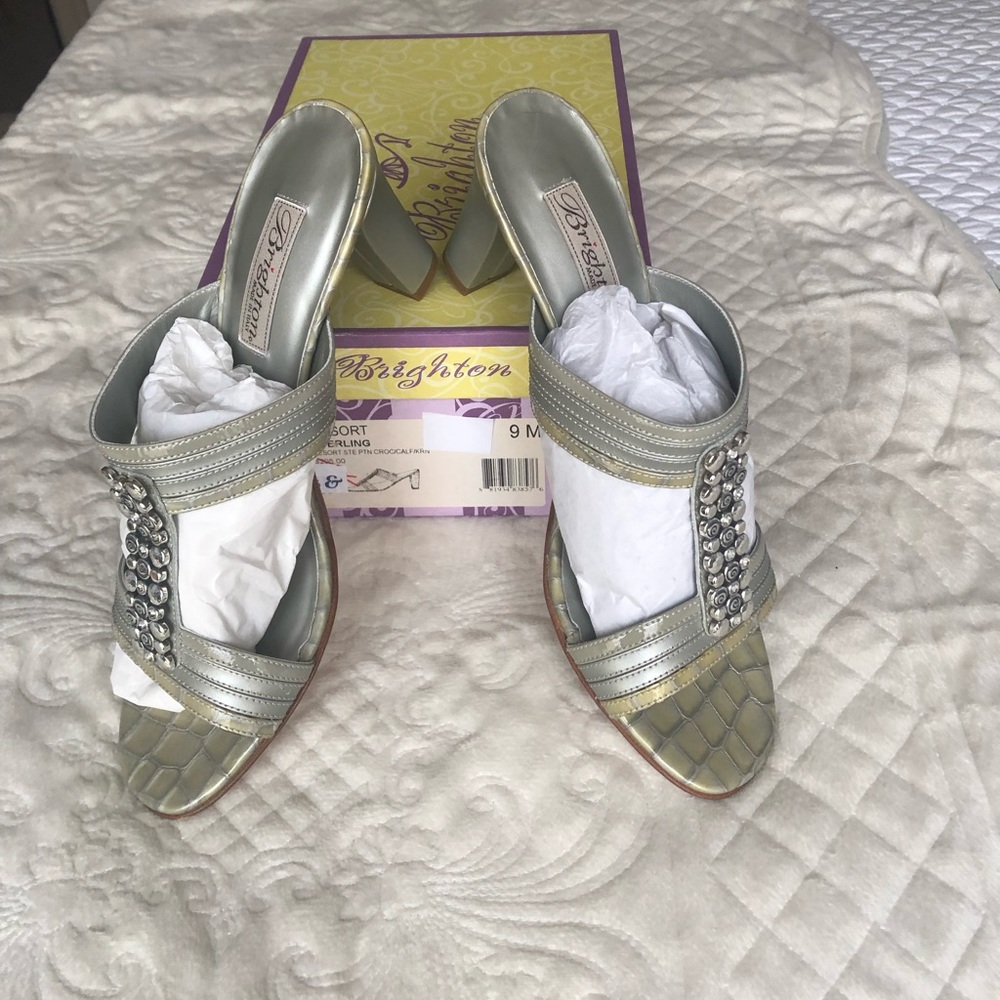 Brighton Resort Pewter Heeled Sandal Sz 9